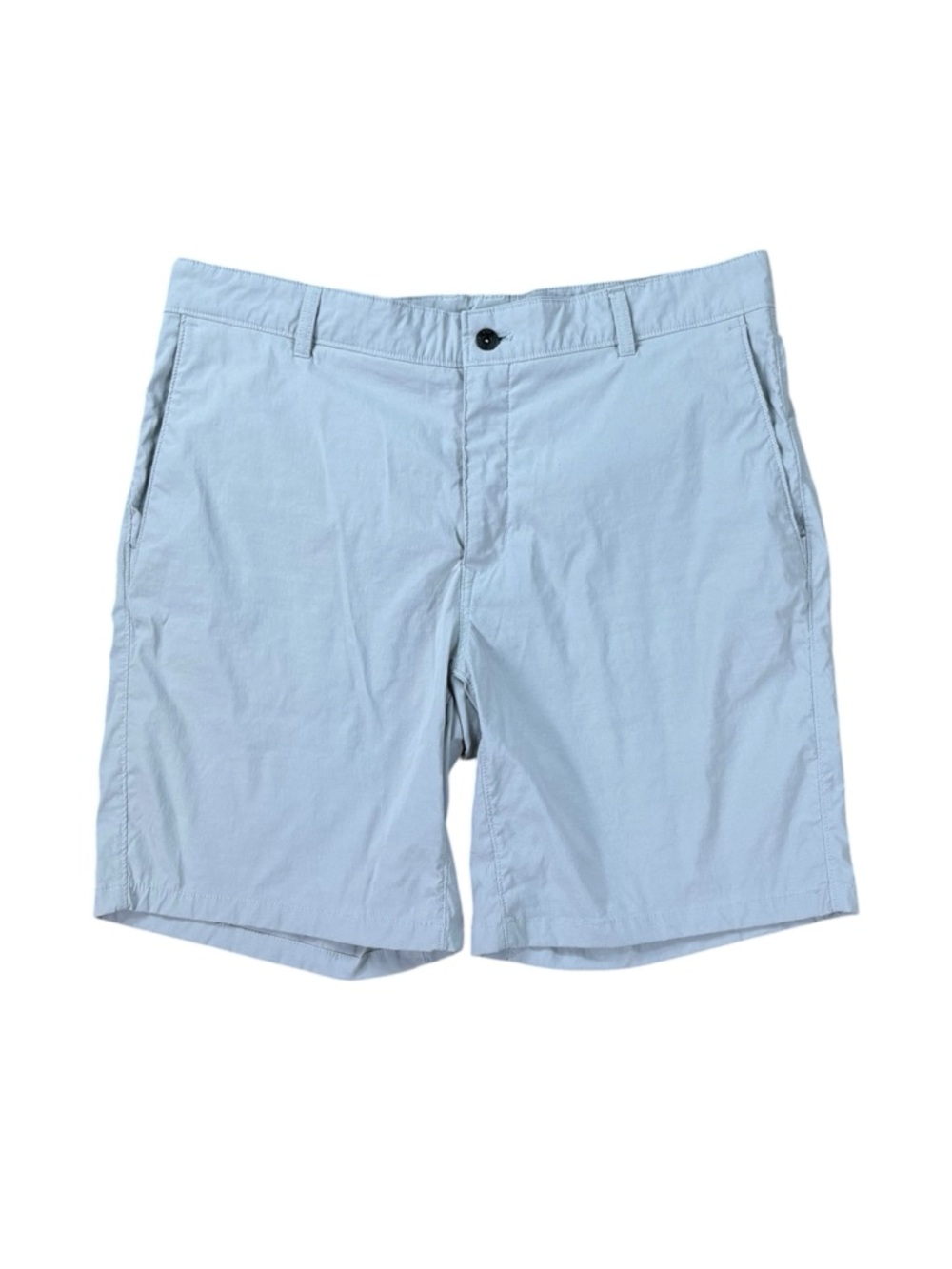 Men’s The North Face gray flat front vented pocket shorts size 38